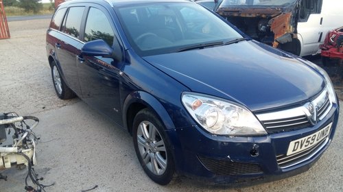 Aripa dreapta fata Opel Astra H Facelift an 2010 motor 1.7cdti 110cp cod Z17DTJ