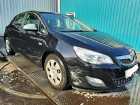 Aripa dreapta fata Opel Astra J 2010 Hatchback 1.3 CDTI