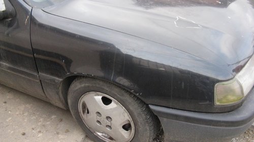 Aripa dreapta fata opel vectra a sedan an 198