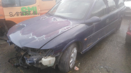 Aripa dreapta fata Opel Vectra B 2001 Combi 2