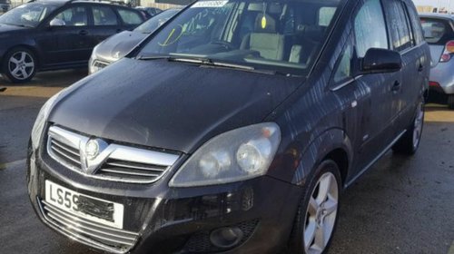 Aripa dreapta fata Opel Zafira 2009 Hatchback