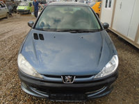 Aripa dreapta fata Peugeot 206 2006 Hatchback 1.4