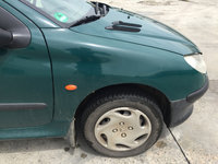 Aripa dreapta fata Peugeot 206