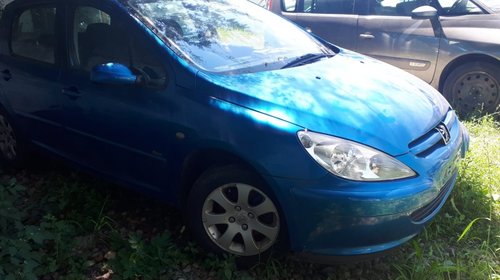 Aripa dreapta fata Peugeot 307 2002 hatchback