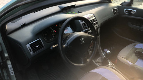 Aripa dreapta fata Peugeot 307 2003 break 2.0 hdi