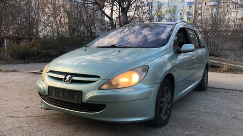 Aripa dreapta fata Peugeot 307 2003 break 2.0