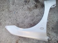 Aripa dreapta fata Peugeot 307 an 2001-2004 100 lei