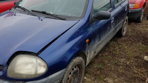 Aripa dreapta fata Renault Clio 1999 HATCHBACK 1.2