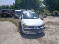 Aripa dreapta fata Renault Clio 2005 Berlina 1,4