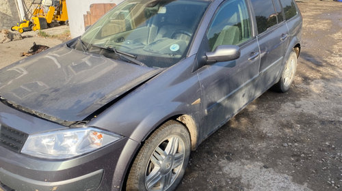 Aripa dreapta fata Renault Megane 2 2005 Break 1.5