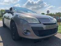 Aripa dreapta fata Renault Megane 3 2011 COMBI 1.5 DCI