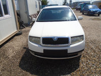 Aripa dreapta fata Skoda Fabia 2001 Hatchback 1.4