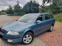 Aripa dreapta fata Skoda Octavia 2 2007 Break 1.9 TDI