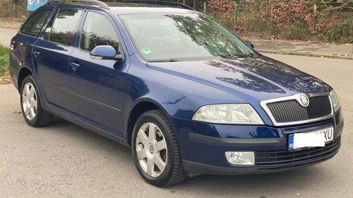 Aripa dreapta fata Skoda Octavia 2 2007 Break