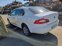 Aripa dreapta fata Skoda Superb 2 2010 berlina 1.9 tdi