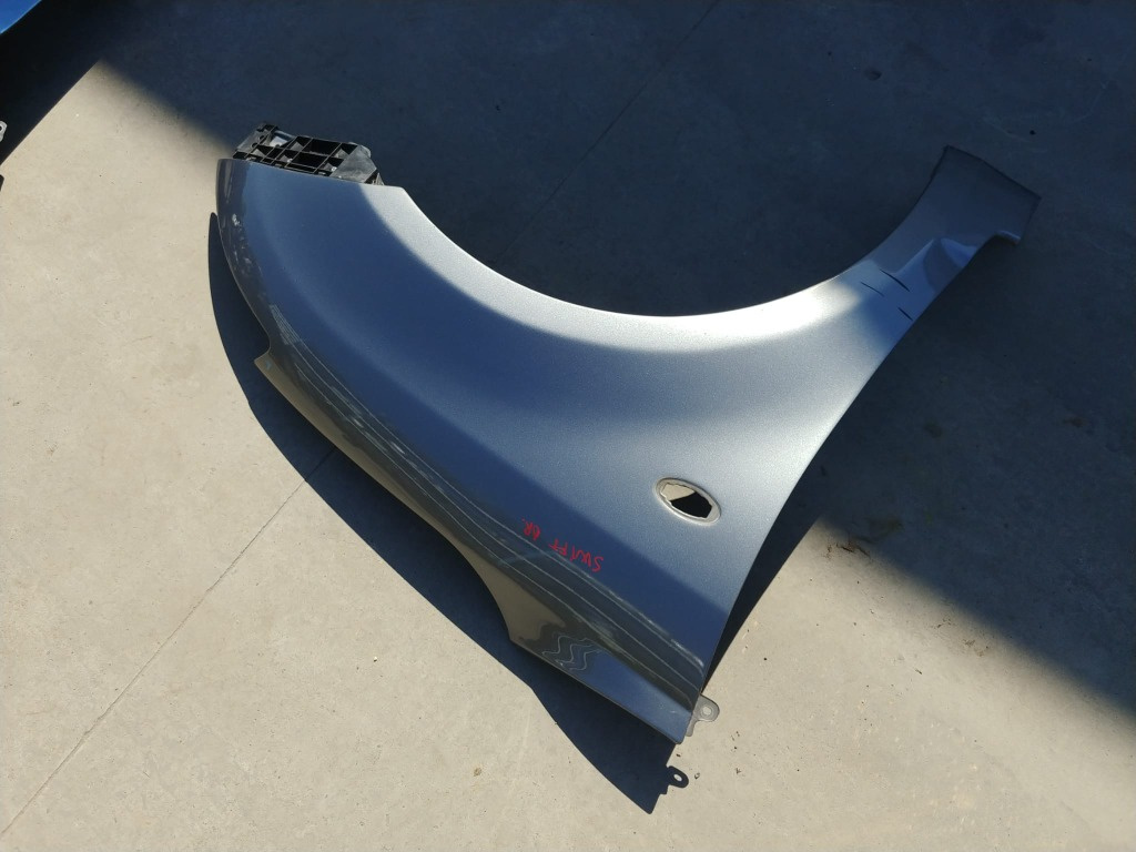 Aripa dreapta fata suzuki swift