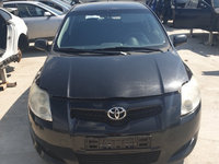 Aripa dreapta fata Toyota Auris 2008 Hatchback 2.0D4-D