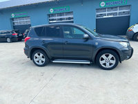 Aripa dreapta fata Toyota Rav 4 2.2 D