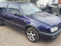 Aripa dreapta fata Volkswagen Golf 3 1996