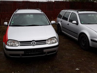 Aripa dreapta fata Volkswagen Golf 4 2001 break 1.9