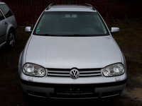 Aripa dreapta fata Volkswagen Golf 4 2001 break 2.0