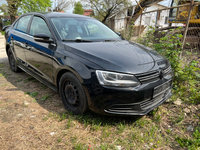 Aripa dreapta fata Volkswagen Jetta 2015 sedan 1.8 tsi