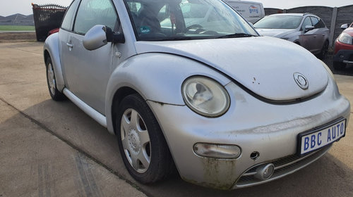 Aripa dreapta fata Volkswagen New Beetle 2002