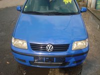 Aripa dreapta fata Volkswagen Polo 6N 2001 HATCHBACK 1.4 16V