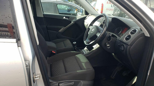 Aripa dreapta fata Volkswagen Tiguan 2008 SUV 2.0 TDI CBAB