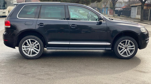 Aripa dreapta fata Volkswagen Touareg 7L 2006