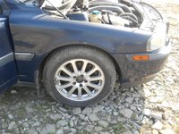 Aripa dreapta fata Volvo S80