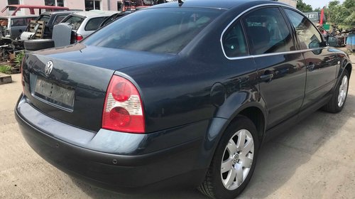 Aripa dreapta fata VW Passat B5 2004 LIMUZINA 1.9 TDI