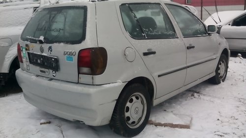 Aripa dreapta fata VW Polo 6C 1998 Hatchback 1.4 i