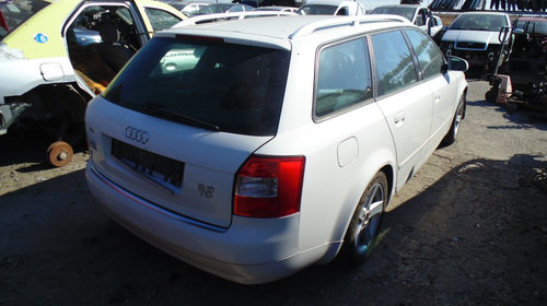 Aripa dreapta spate Audi A4 B6 2004 Combi 2.5