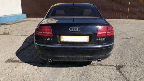 Aripa dreapta spate Audi A8 2009 berlina 4136