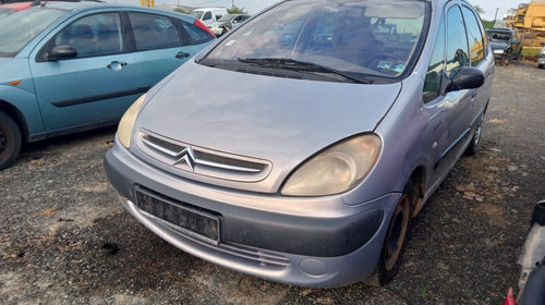 Aripa dreapta spate Citroen Xsara Picasso 2003 hatchback 2.0 hdi