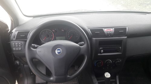 Aripa dreapta spate Fiat Stilo 2001 Hatchback 1.9 JTD