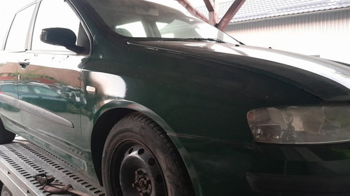 Aripa dreapta spate Fiat Stilo 2005 HATCHBACK