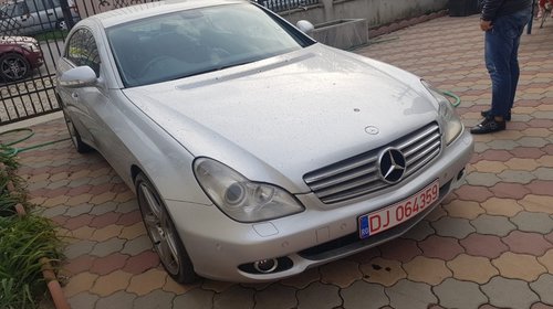 Aripa dreapta spate Mercedes CLS W219 2007 cupe 2987