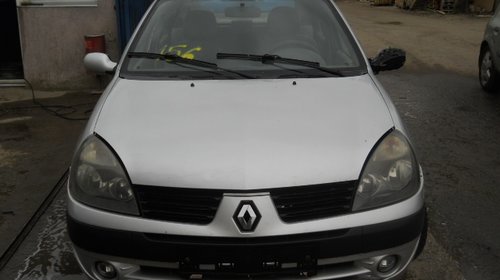 Aripa dreapta spate Renault Clio 2005 BERLINA