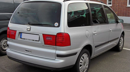 Aripa dreapta spate Seat Alhambra 2003 van 1900