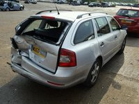 Aripa dreapta spate Skoda Octavia 1.6 Diesel 2010 Cod Motor CAYC