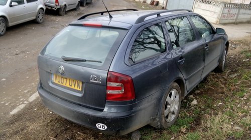 Aripa dreapta spate Skoda Octavia 2007 Break 1.9TDI