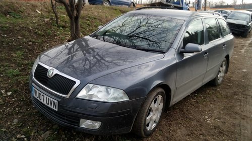 Aripa dreapta spate Skoda Octavia 2007 Break 