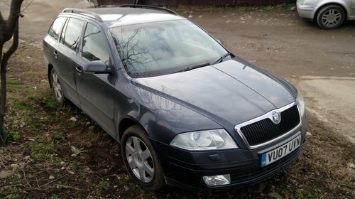 Aripa dreapta spate Skoda Octavia 2007 Break 1.9TDI