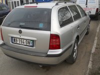 Aripa dreapta spate Skoda Octavia Tour