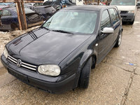 Aripa dreapta spate Volkswagen Golf 4 2002 HATCHBACK 1.4 16V