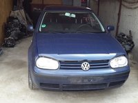 Aripa dreapta spate VW Golf 4 2001 hatchback 1.4