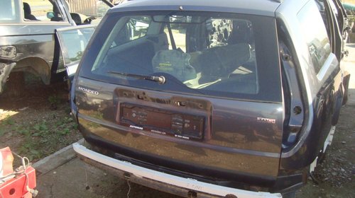 Aripa fata Ford Mondeo 2003