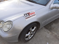 Aripa fata Mercedes-Benz C-Class 2001 W203 2.0 kompressor